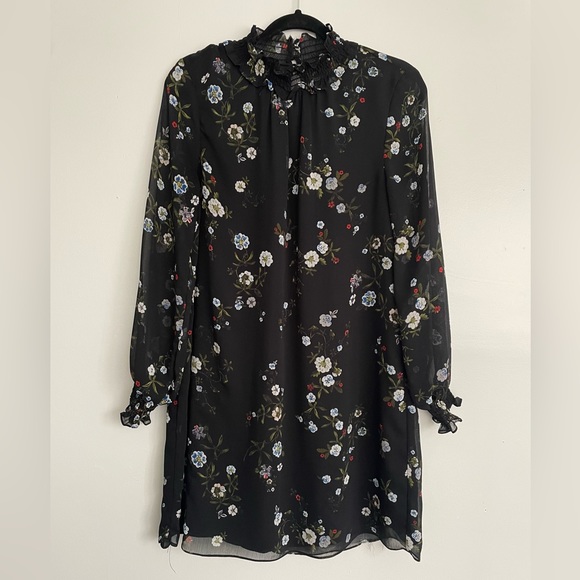 H&M Dresses & Skirts - H&M High Collar Frill Black Floral Shift Dress Size 6